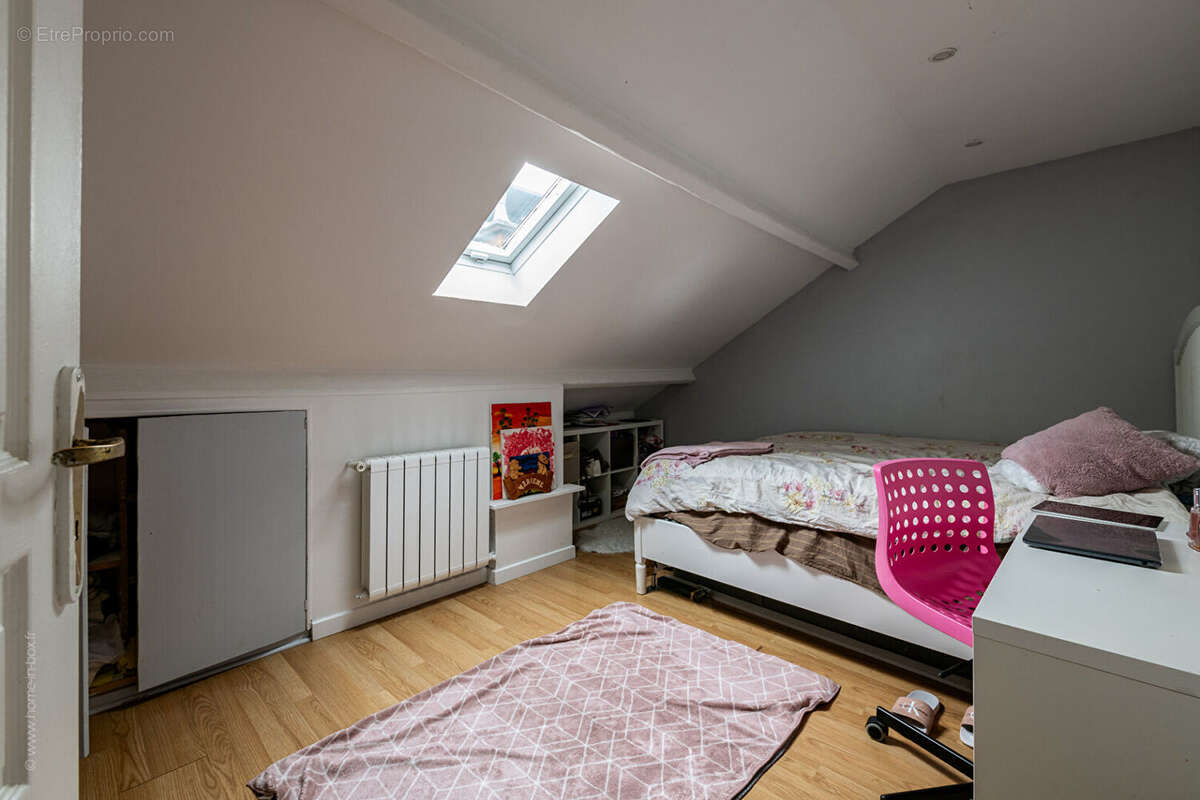 Maison à VILLIERS-SUR-MARNE