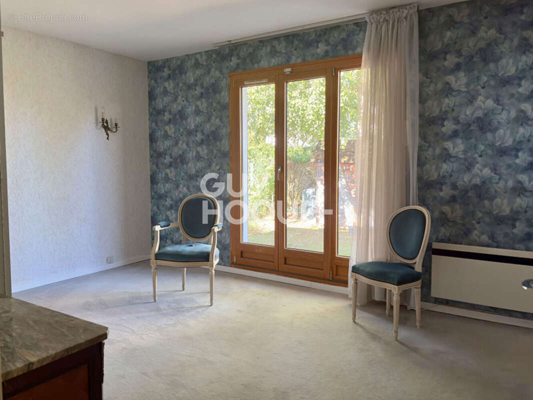 Maison à SOISY-SUR-SEINE