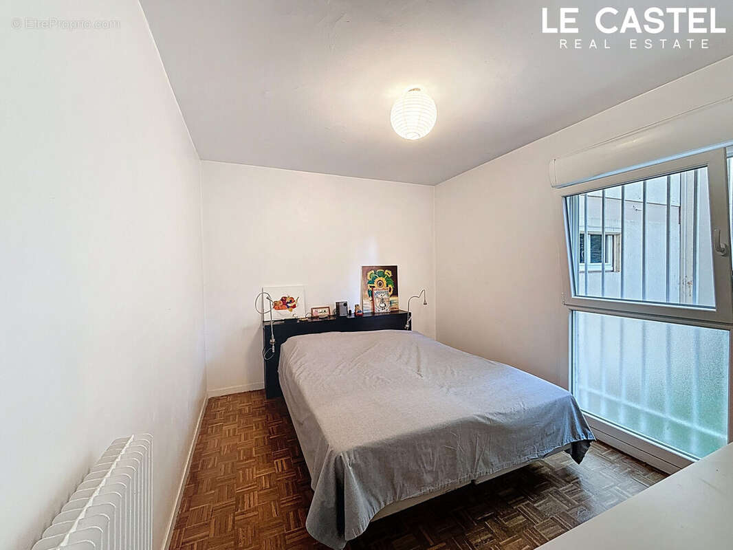 Appartement à MARSEILLE-9E