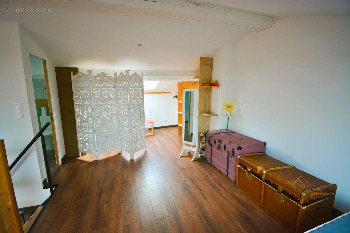 Maison à LAROQUE-DES-ALBERES