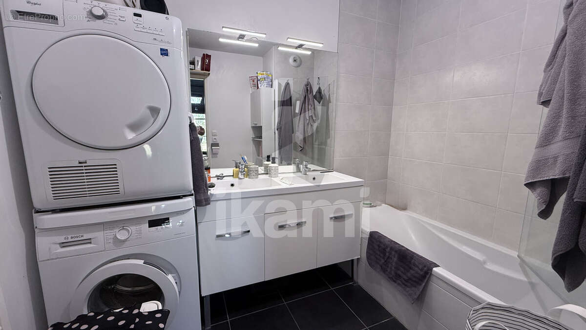 Appartement à EVIAN-LES-BAINS