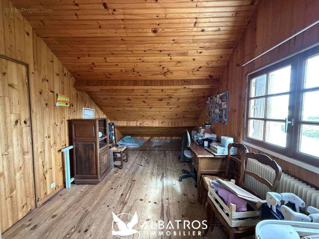 Maison à COLLEVILLE-MONTGOMERY