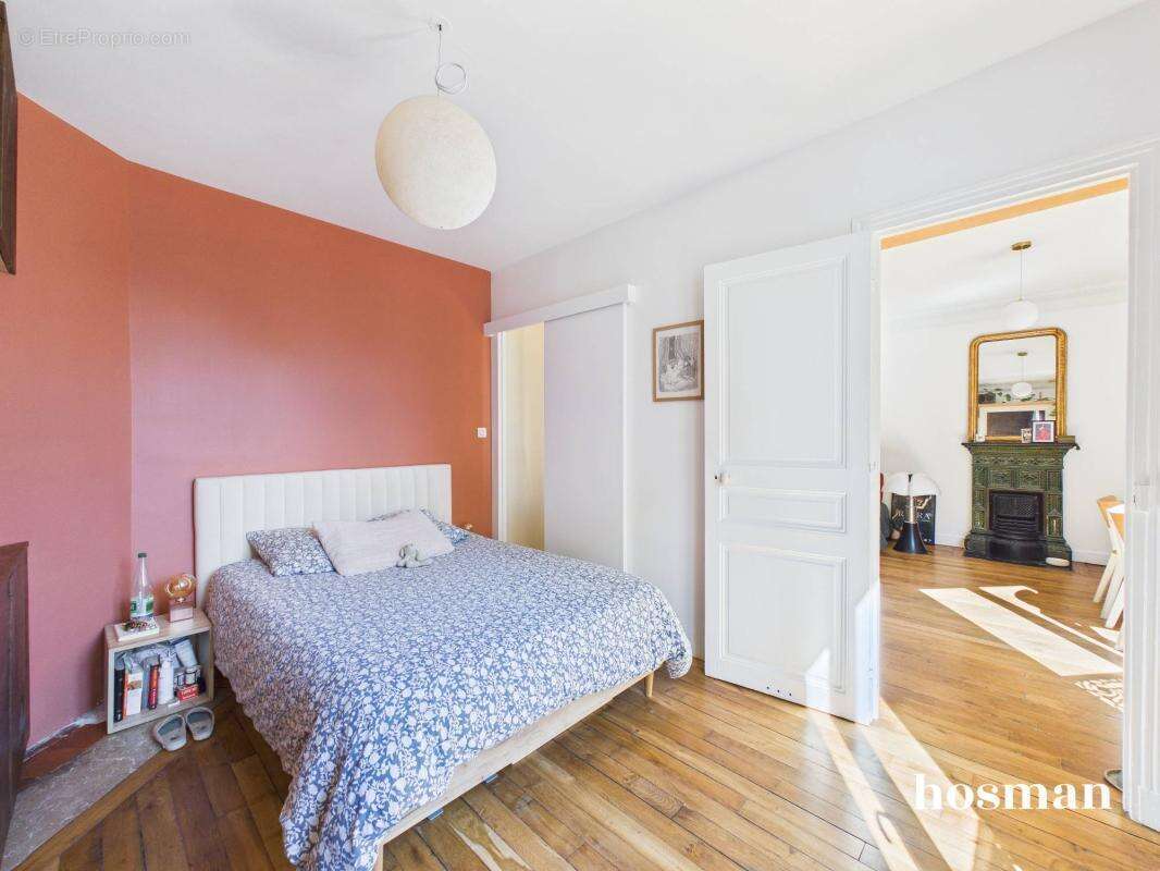 Appartement à PARIS-20E