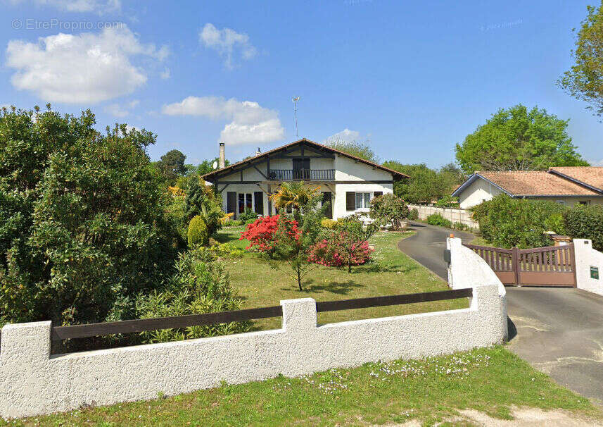 Maison à GUJAN-MESTRAS