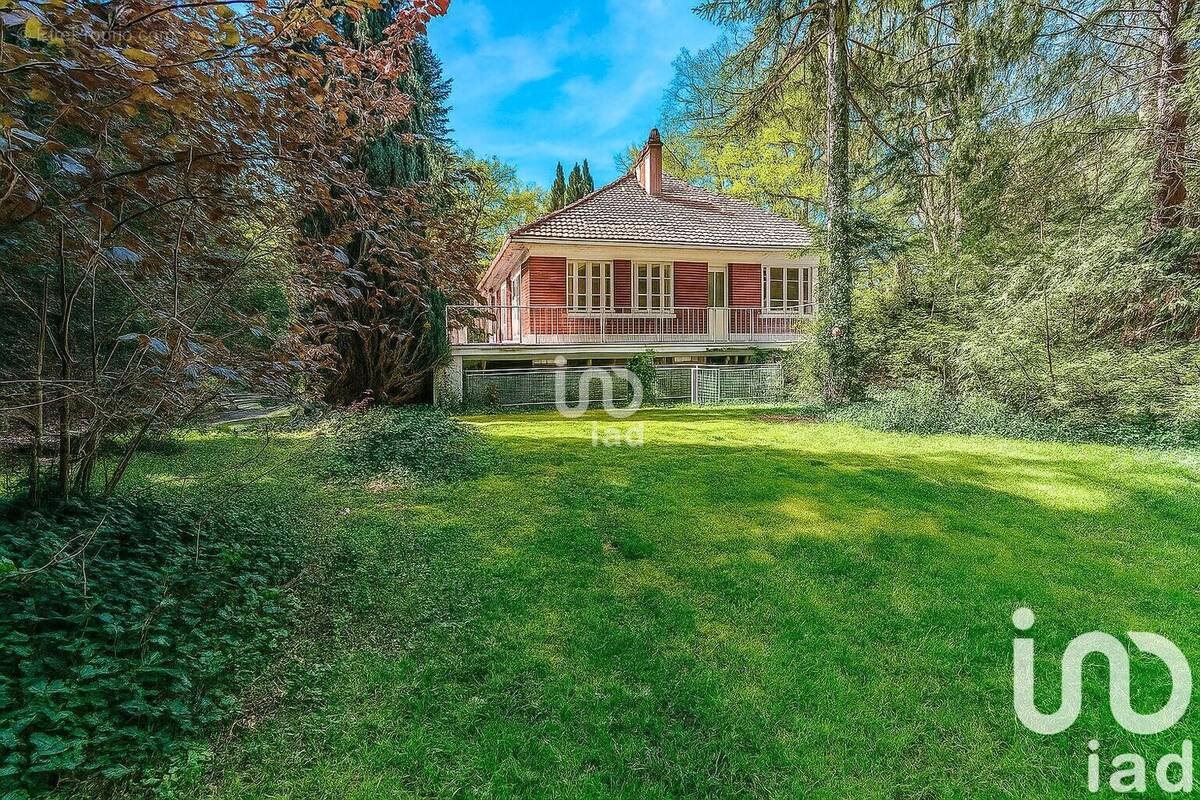 Photo 1 - Maison à LAMORLAYE