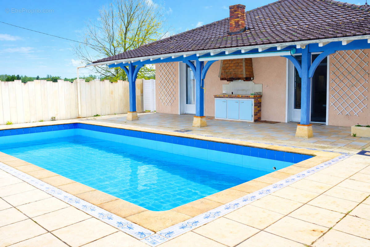 Maison à MIRAMONT-DE-GUYENNE