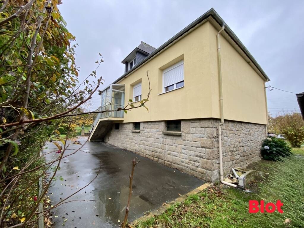 Maison à MONTAUBAN-DE-BRETAGNE