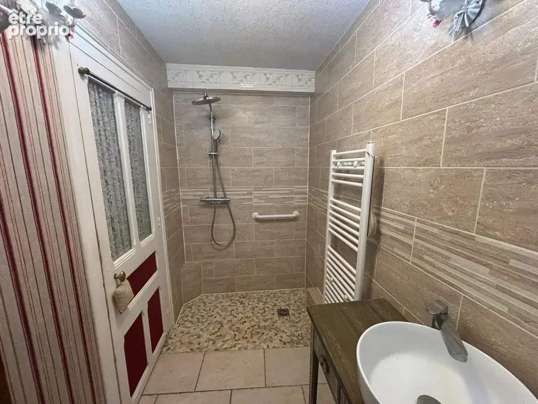 Grande maison familiale de 268 m² au cœur de Bléneau (89220) - photo 10