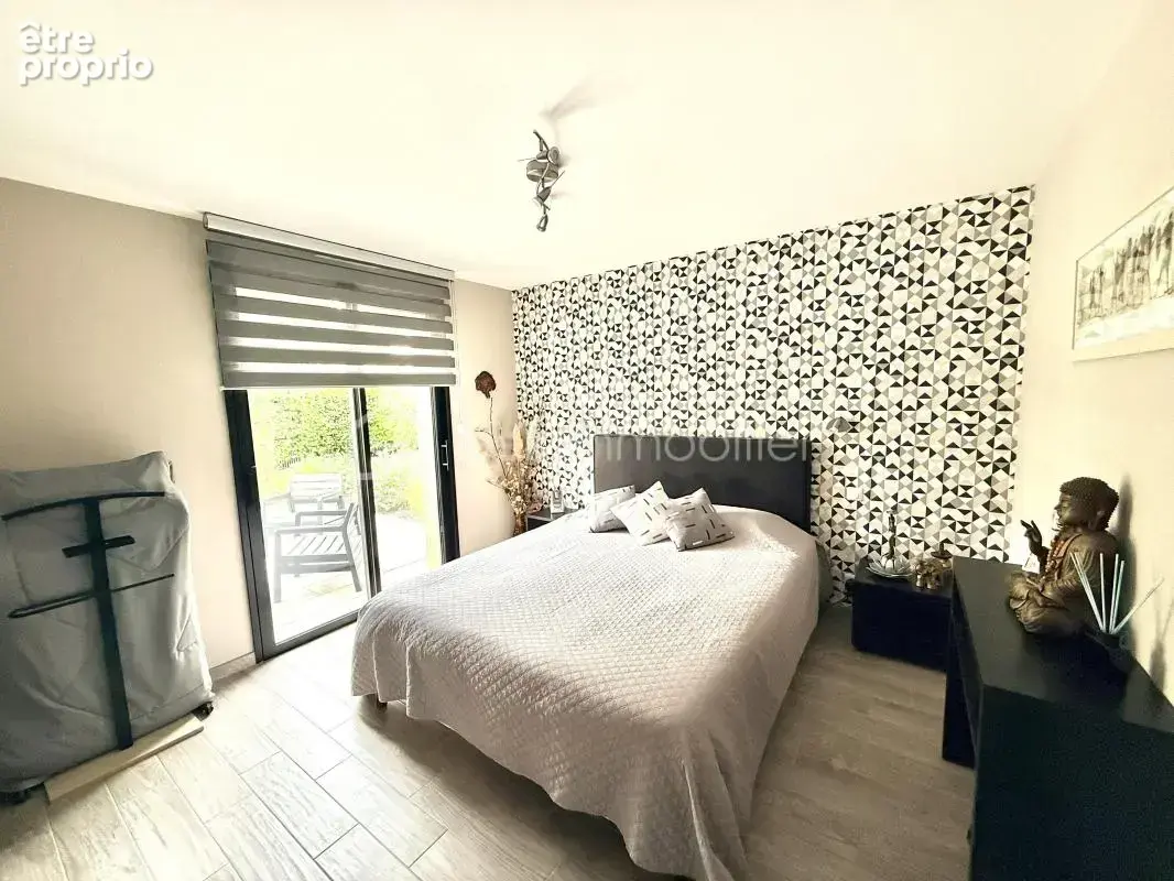 Maison contemporaine non mitoyenne avec garage au calme - photo 11