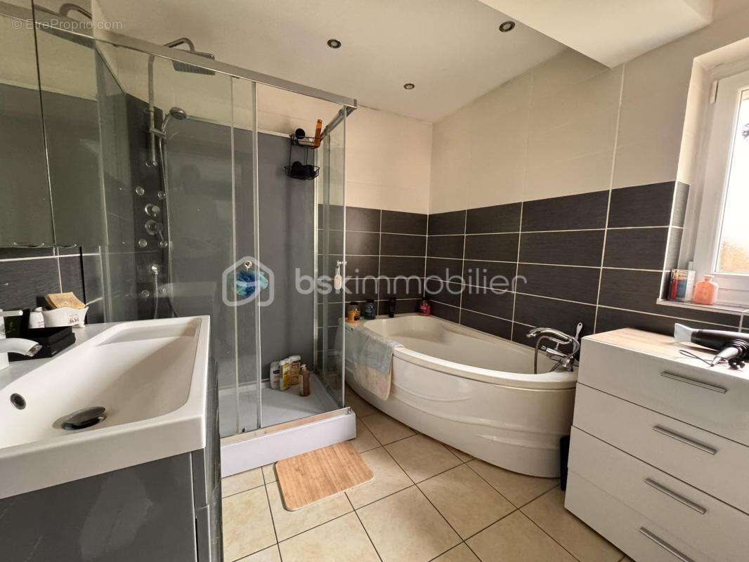 Maison à SAINT-JUST-EN-CHAUSSEE