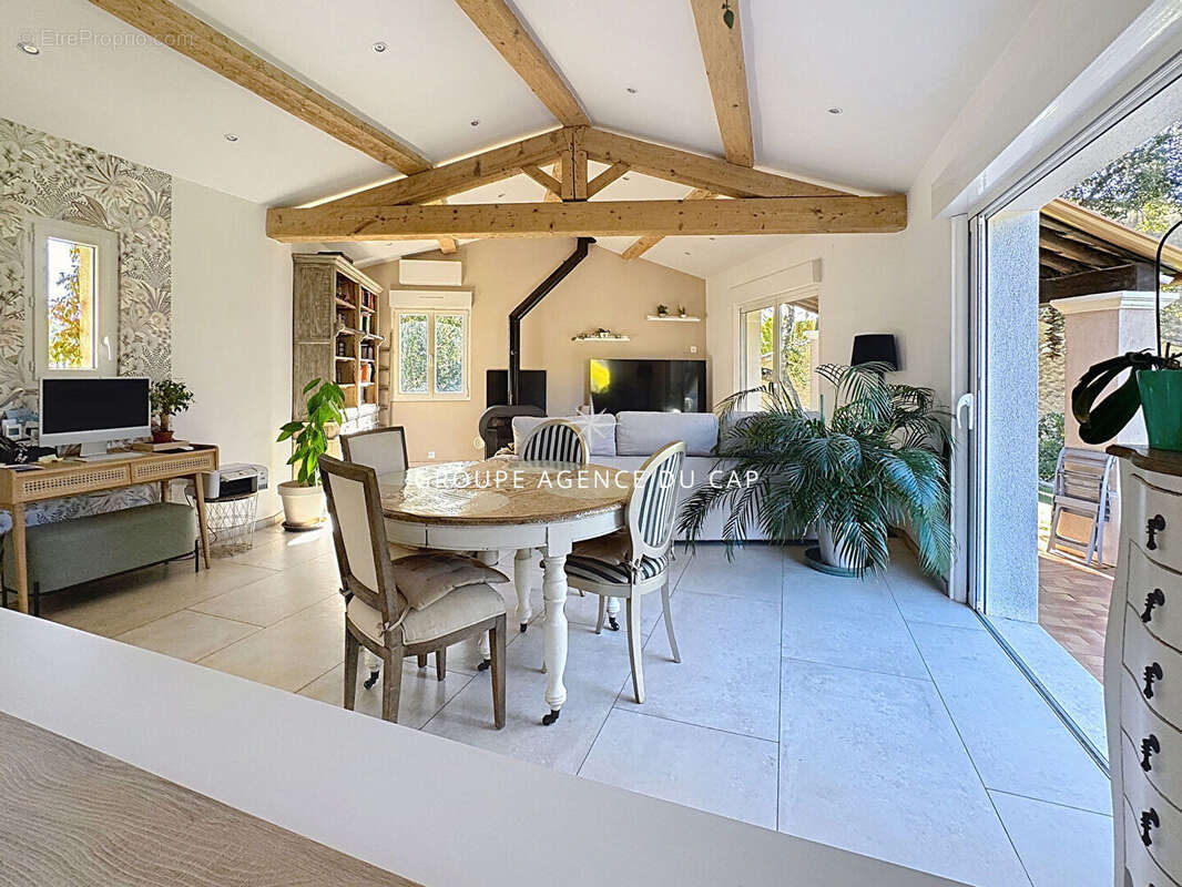 Maison à SAINT-RAPHAEL