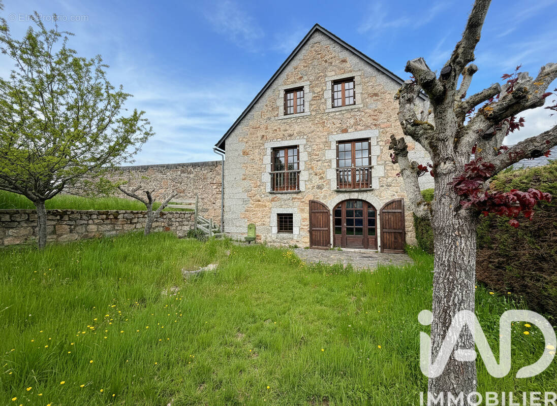 Photo 1 - Maison à SAINT-CHELY-D'APCHER