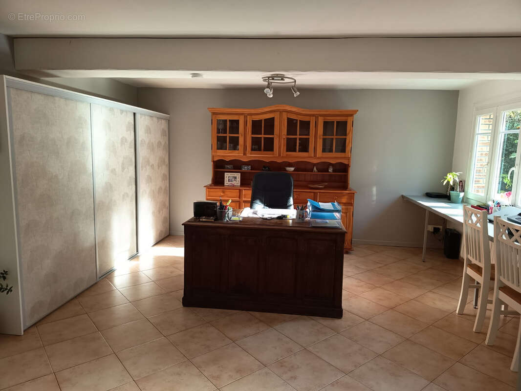 Maison à ESCLES-SAINT-PIERRE