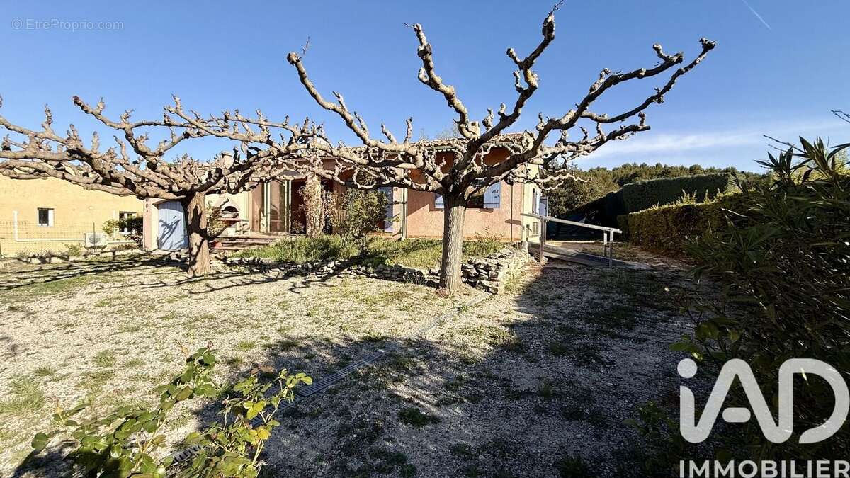 Photo 2 - Maison à GARGAS