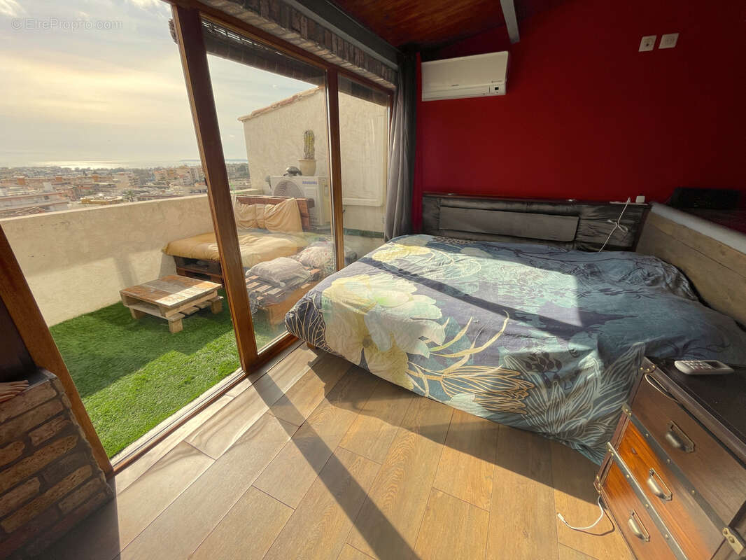 Maison à CAGNES-SUR-MER