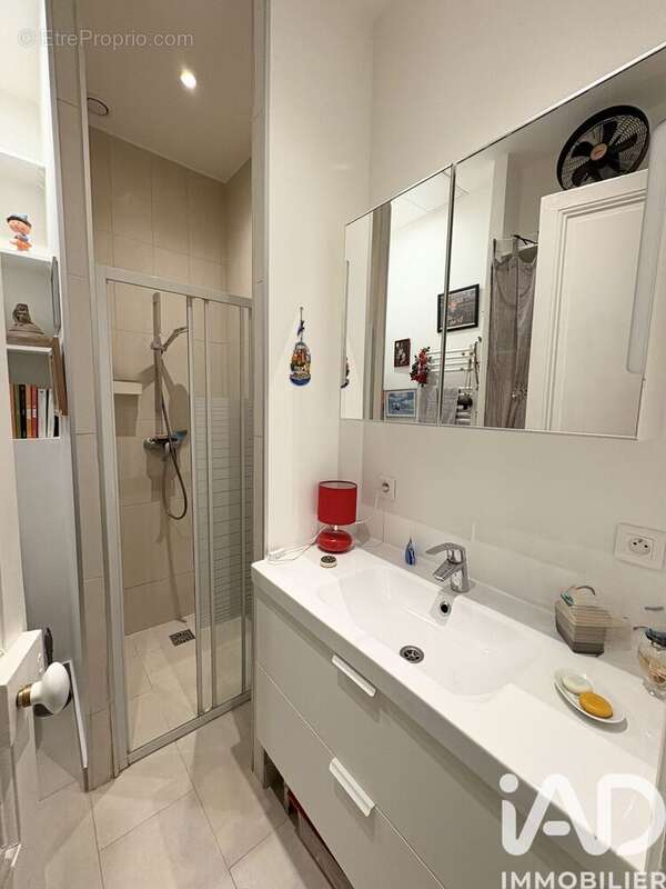 Photo 4 - Appartement à ASNIERES-SUR-SEINE