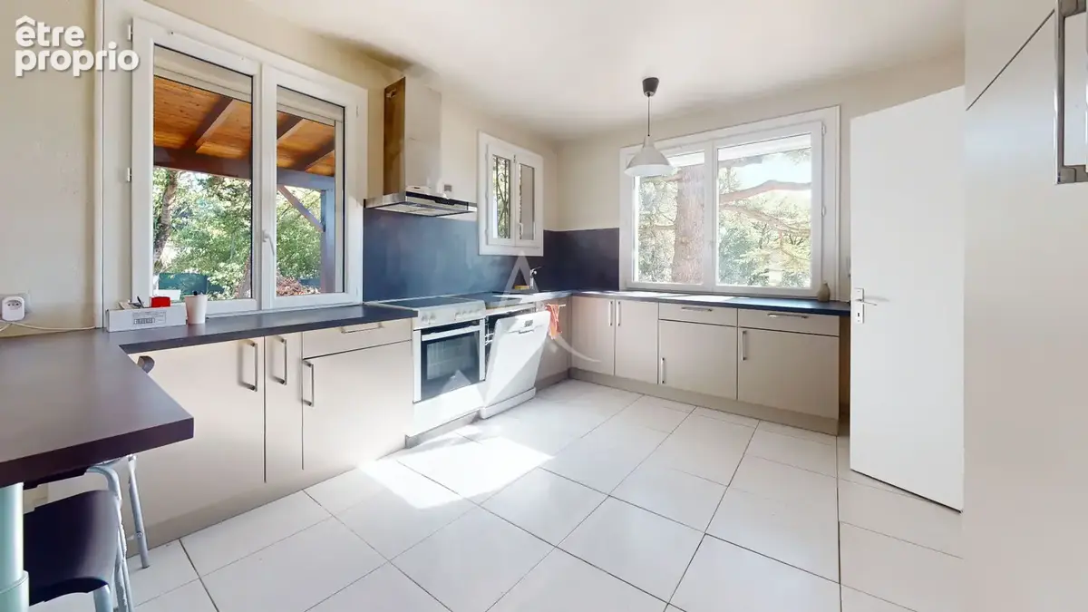 À Vendre : Maison Familiale sur les Coteaux de Castanet - photo 13