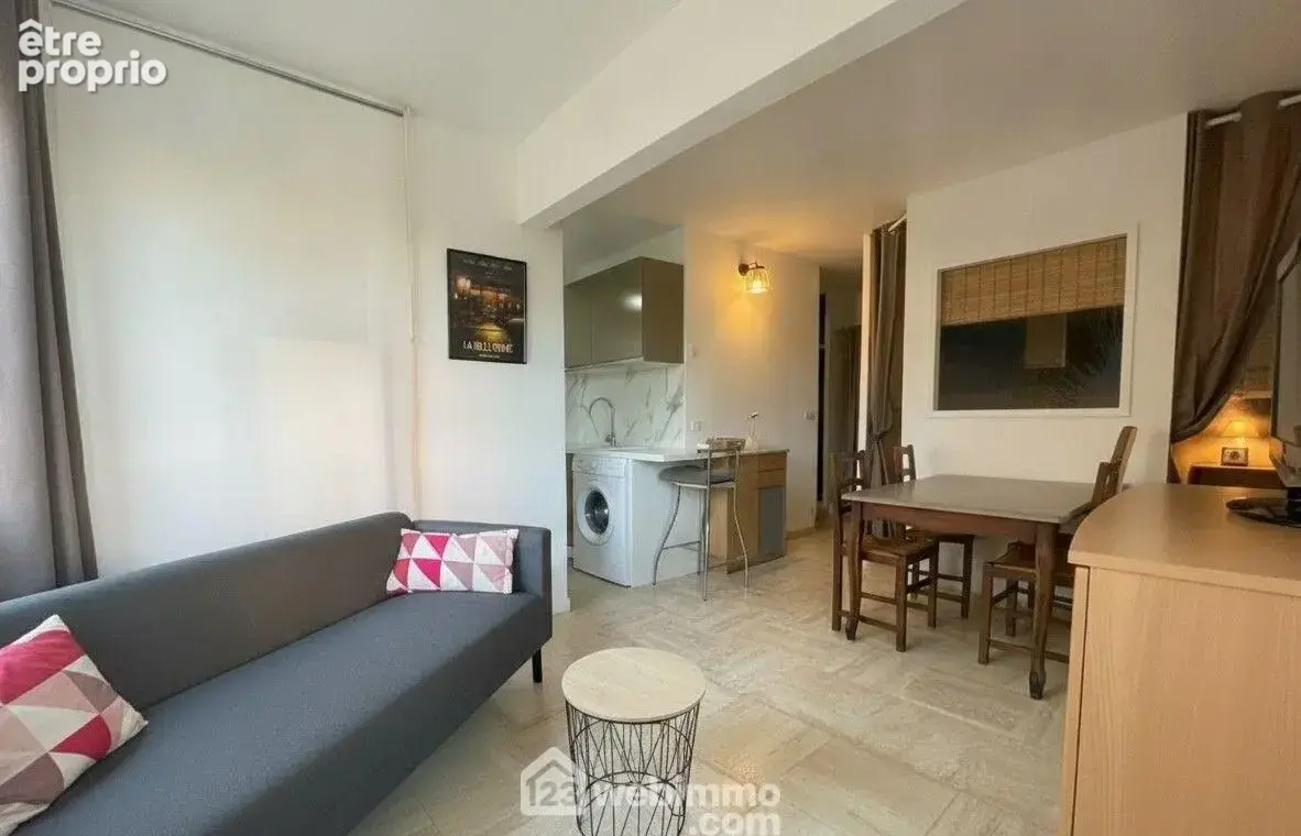 Un appartement fonctionnel et lumineux, idéal comme pied-à-terre à Sainte-Maxime.