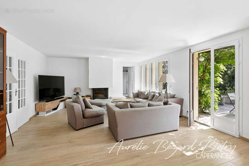 Maison à VAUCRESSON