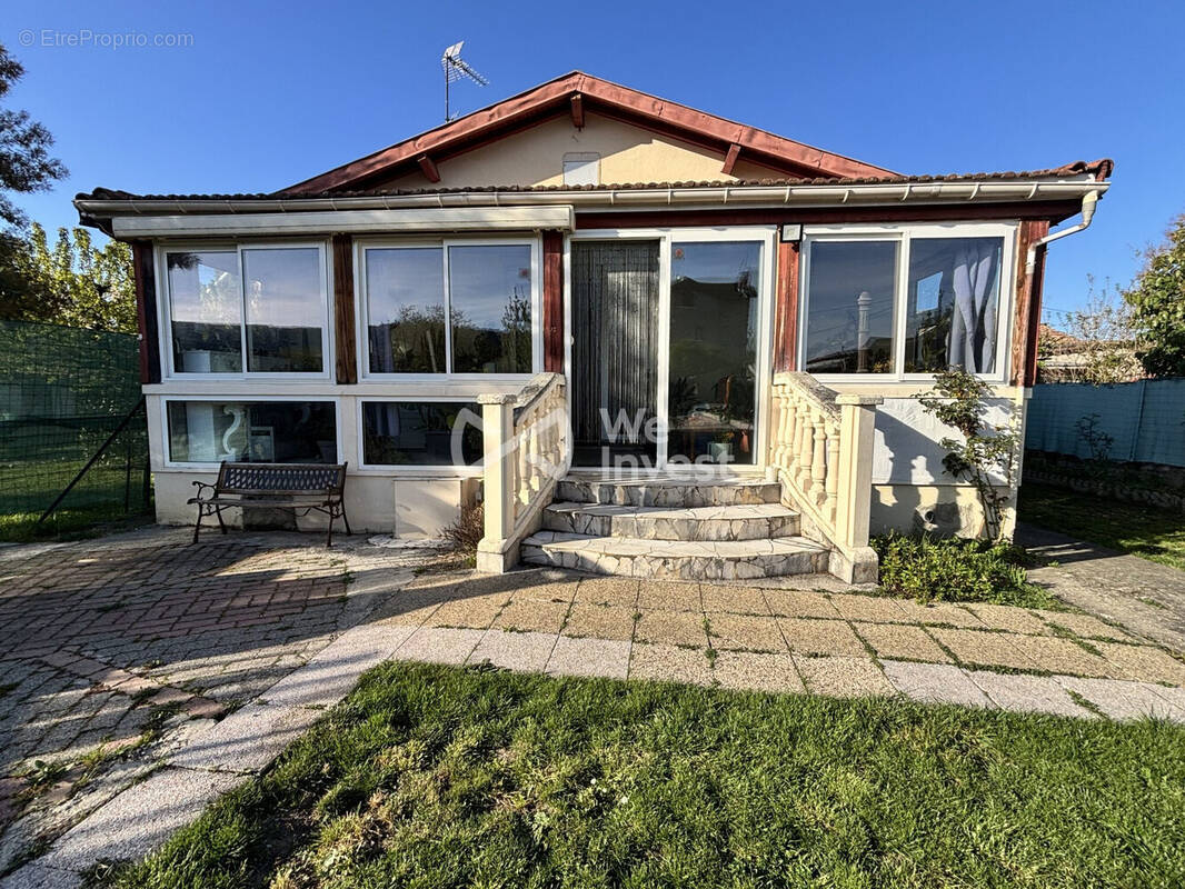 Maison à LAROQUE-D'OLMES