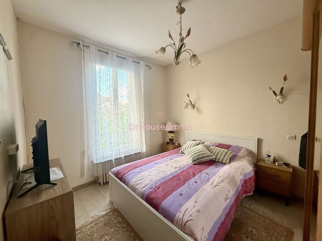 Maison 77 m² à Livry-Gargan  - photo 13