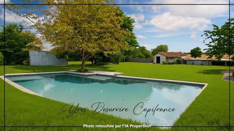 Maison à SAINT-COLOMB-DE-LAUZUN