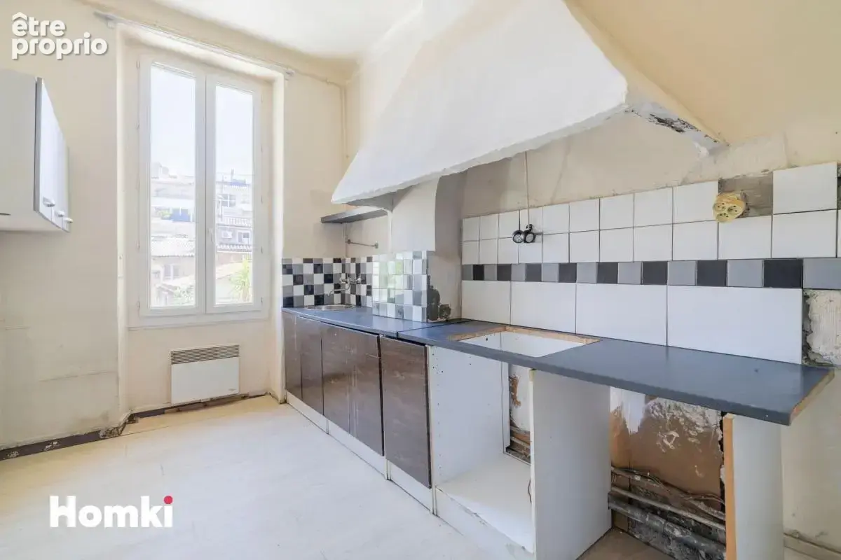 Appartement T2 de 50 m² à Marseille 13006, Rue Jules Moulet - photo 7
