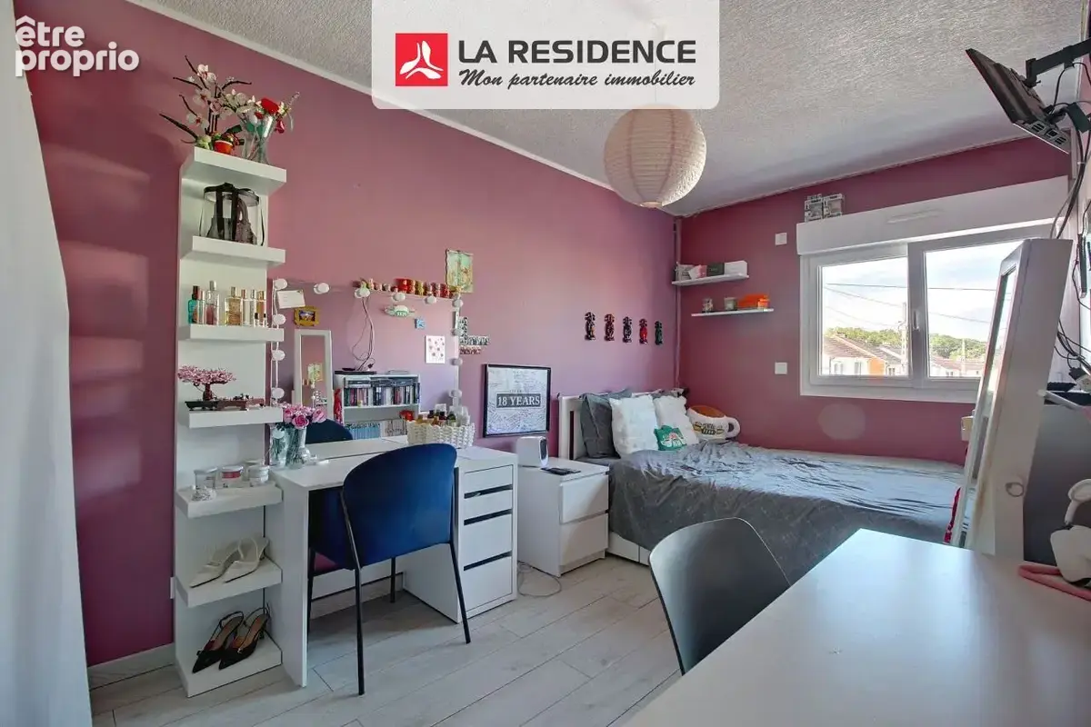 Maison 80 m² à Saint-Etienne-Du-Rouvray  - photo 6