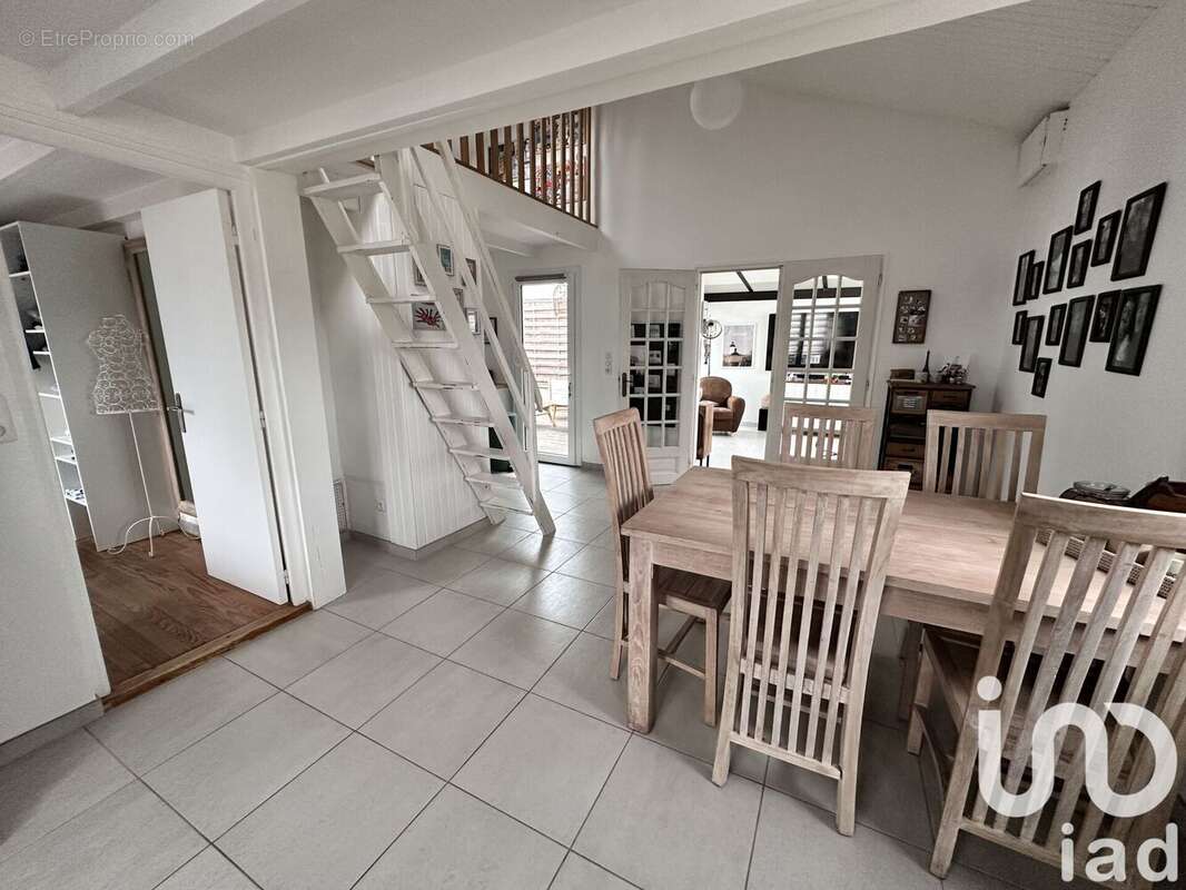 Photo 8 - Maison à AGON-COUTAINVILLE