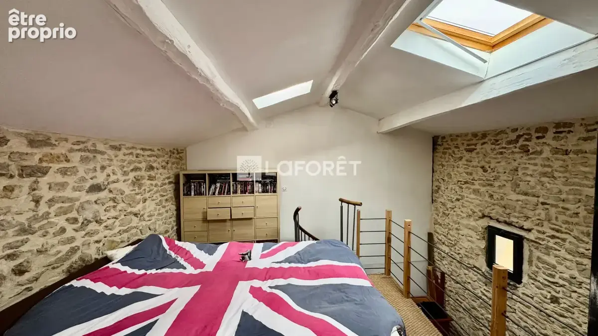 Maison Le Bois D Oingt 3 pièce(s) 93 m2 + toit terrasse - photo 8