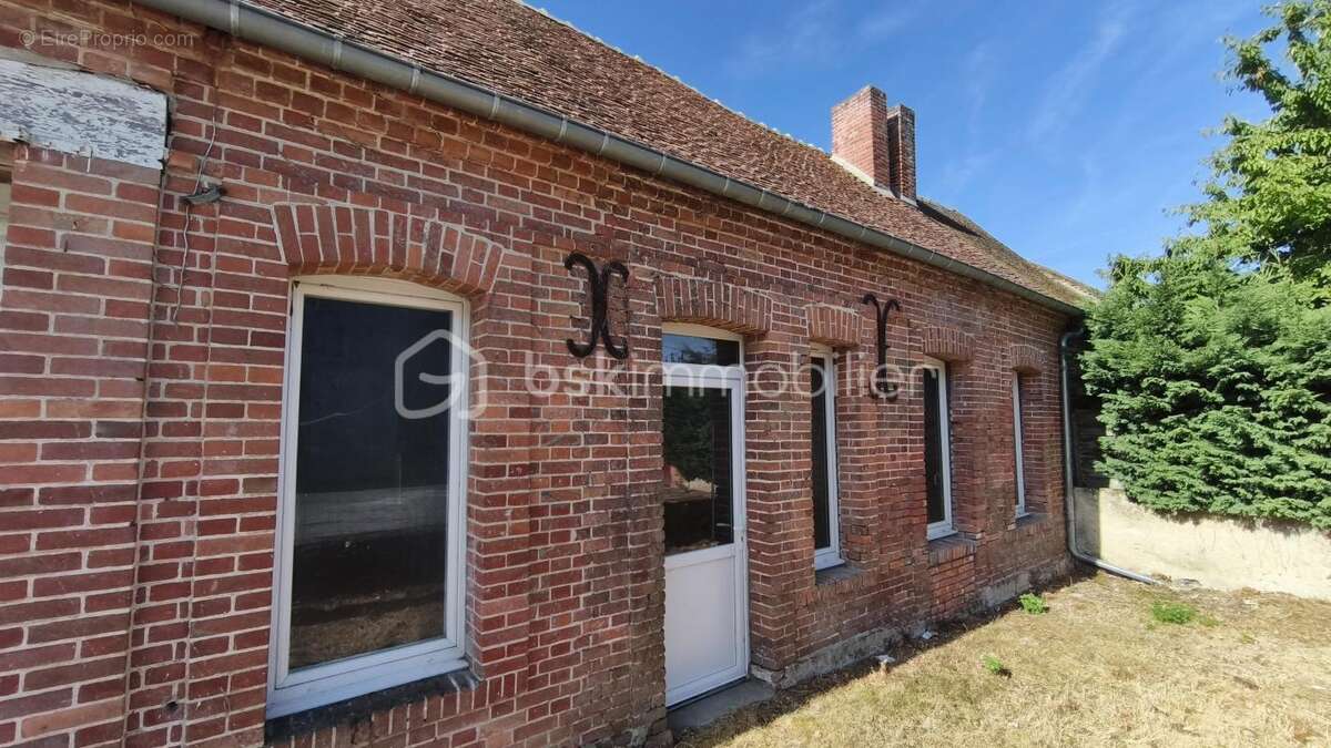 Local commercial avec licence iv - photo 10