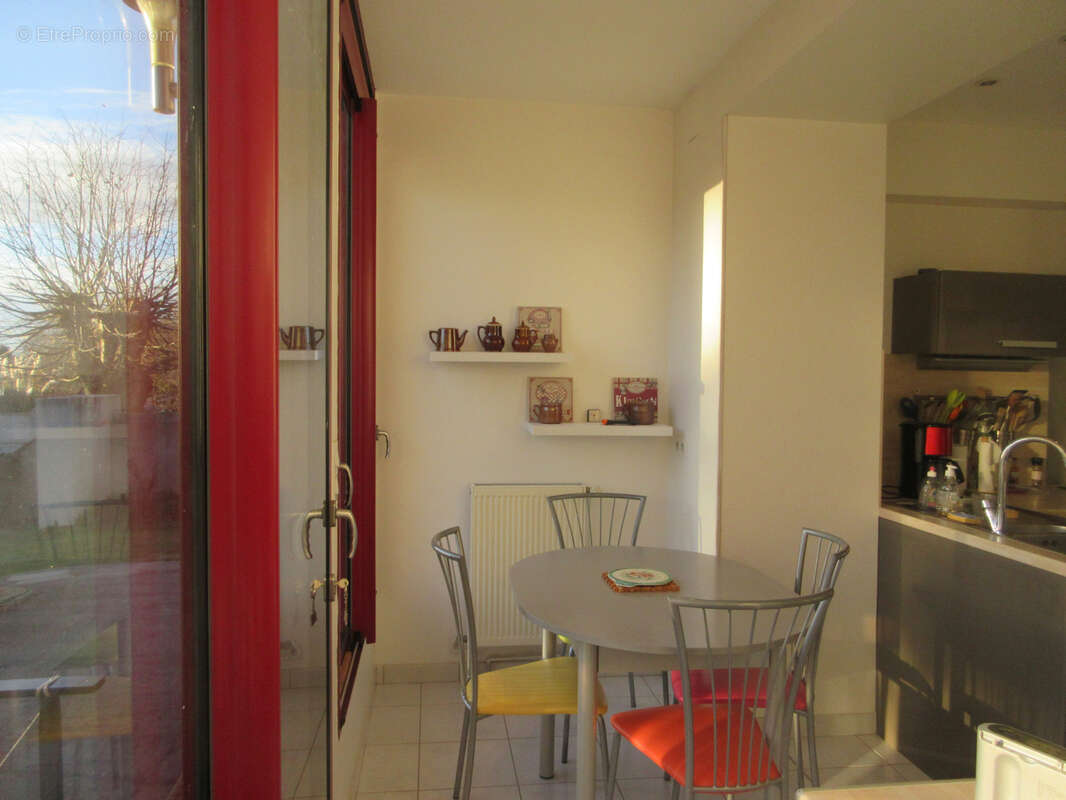 Maison à LE PONT-CHRETIEN-CHABENET