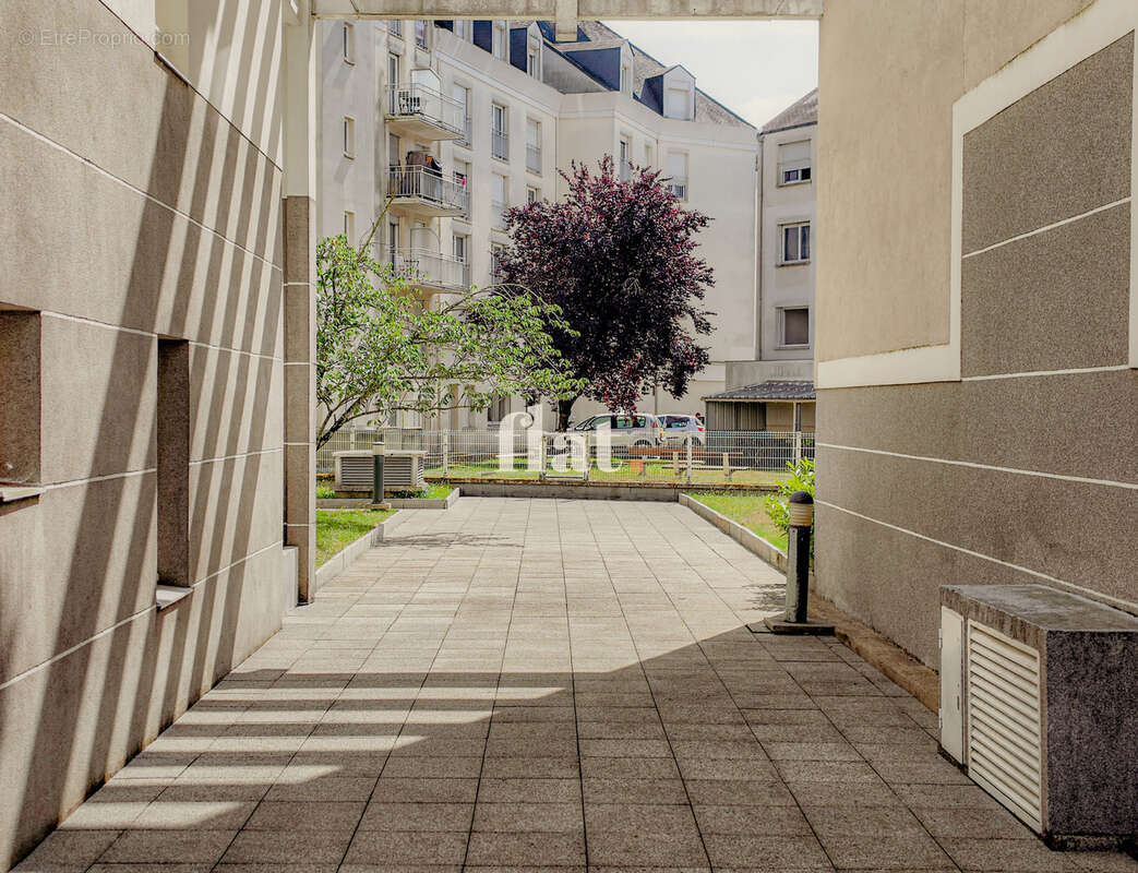Duplex T2  54 m2/ 5e et dernier étage / Quai Magellan - photo 23
