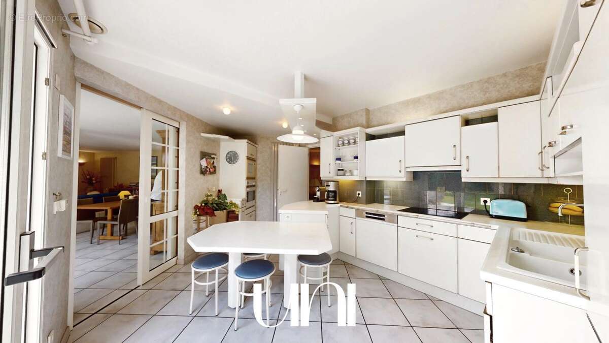 Maison 6 pièces de 295 m2 sur terrain de 3018 m2- MATHIEU - photo 15