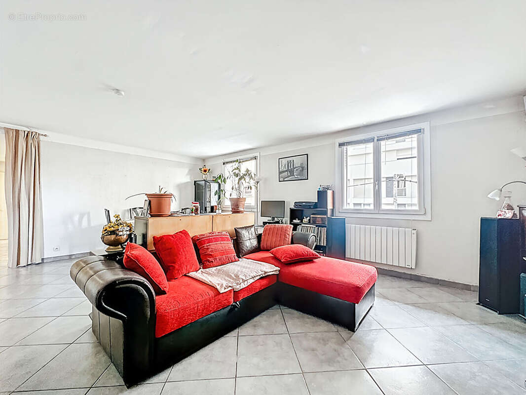 Appartement à MARSEILLE-13E