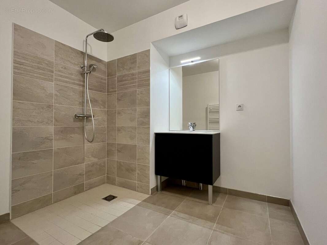 Appartement à VERSON