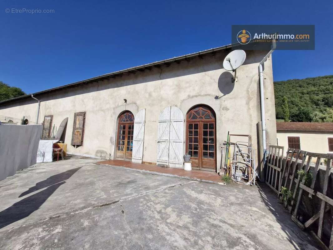 Maison à LA BASTIDE-SUR-L&#039;HERS