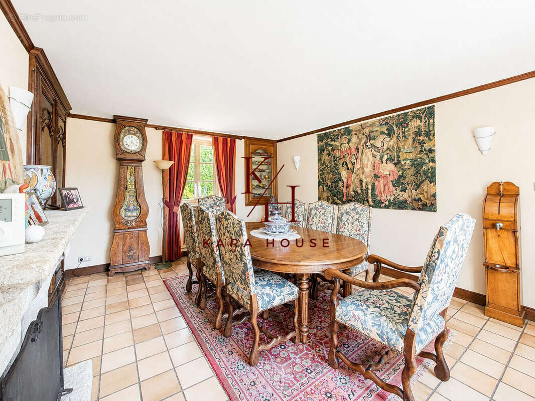 Maison 200 m² à Herouvillette  - photo 3