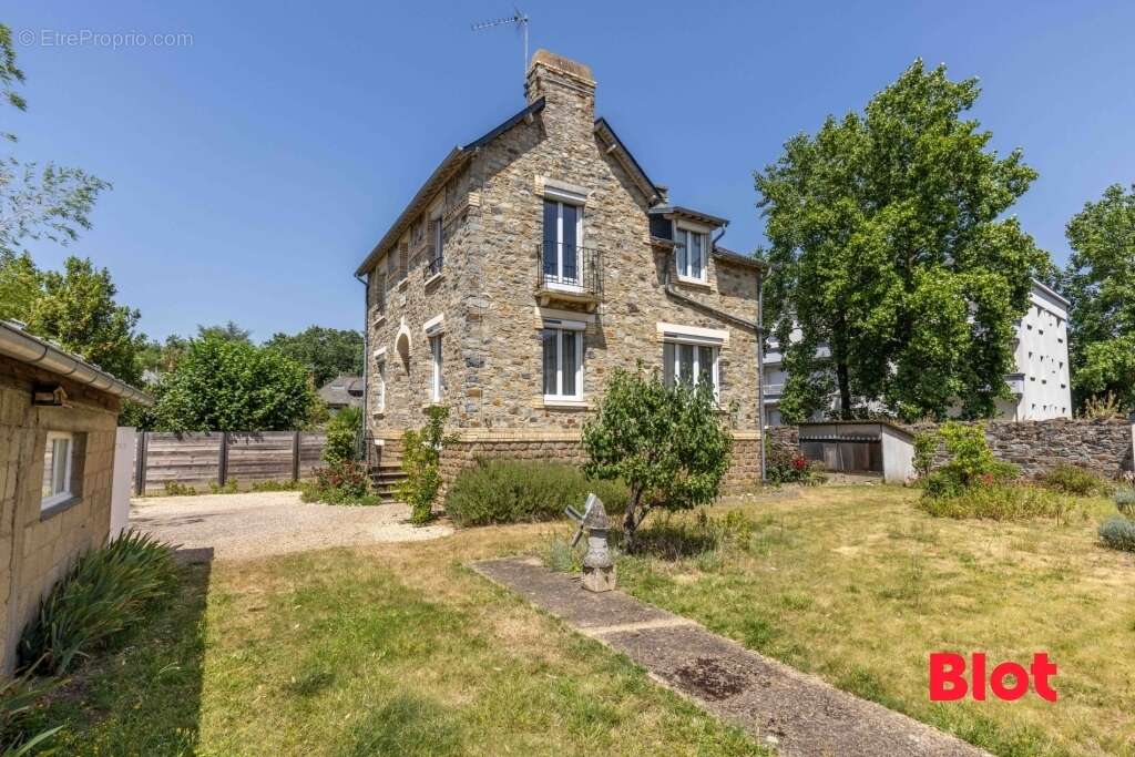 Maison à RENNES