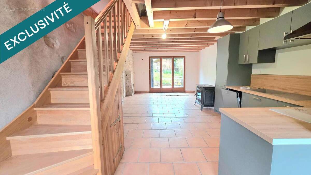 Photo 2 - Maison à ARTEMARE