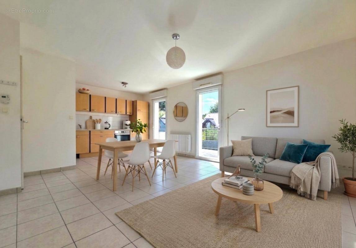 Appartement à BOUCHEMAINE
