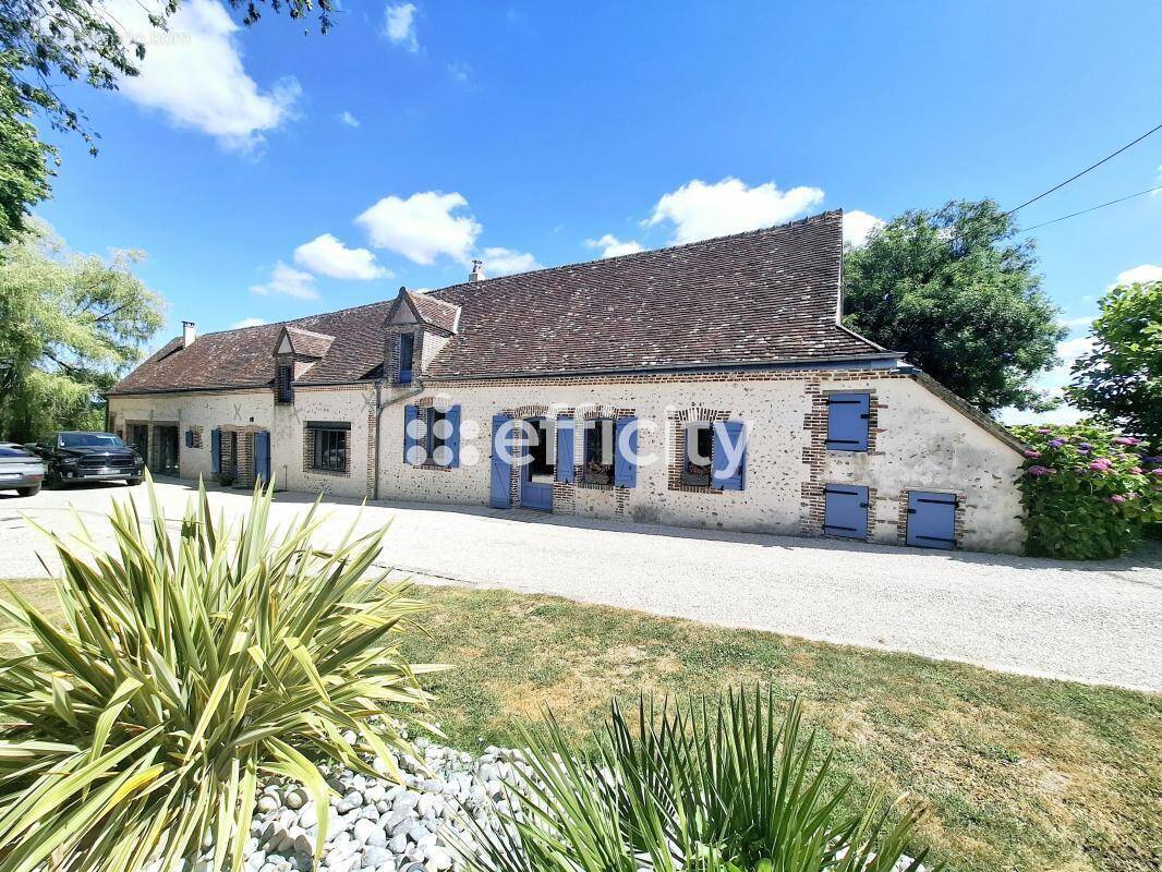 Maison à NOGENT-LE-ROTROU