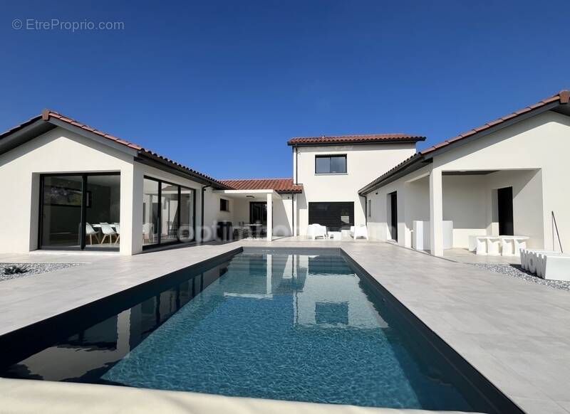 Maison à JANNEYRIAS