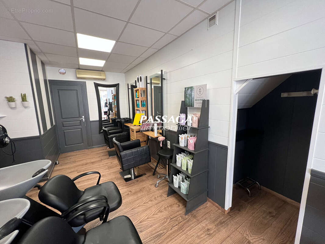 Commerce à SEVERAC-LE-CHATEAU