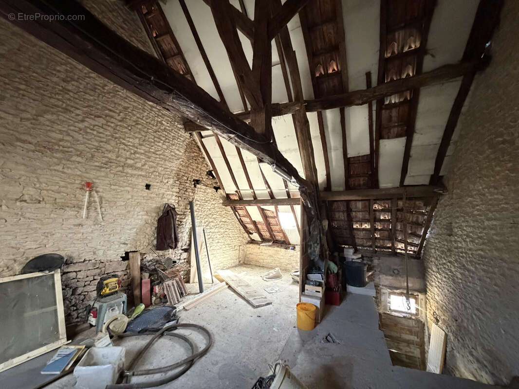Autre à VENAREY-LES-LAUMES