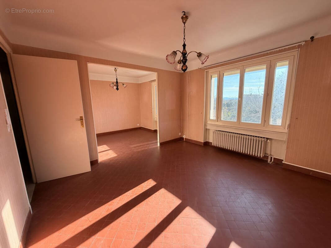 Maison à BELLERIVE-SUR-ALLIER