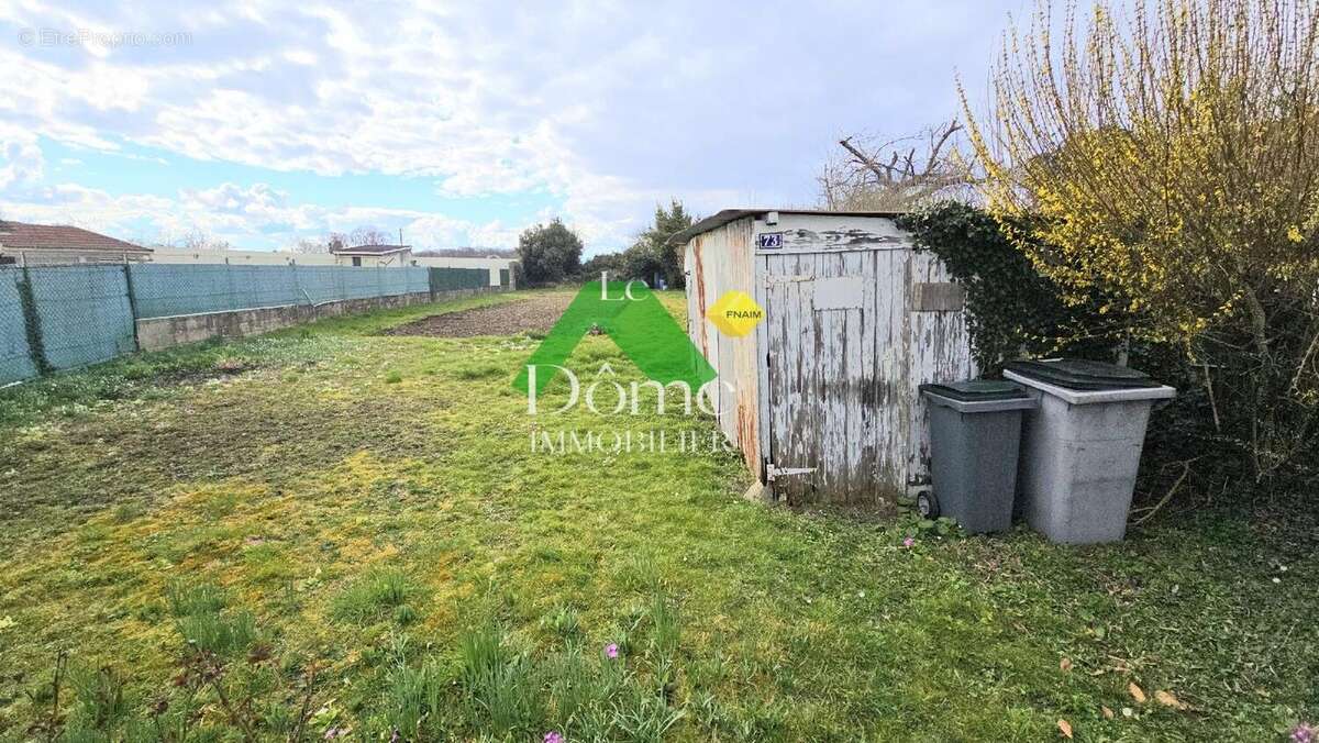 Terrain à ANDEVILLE