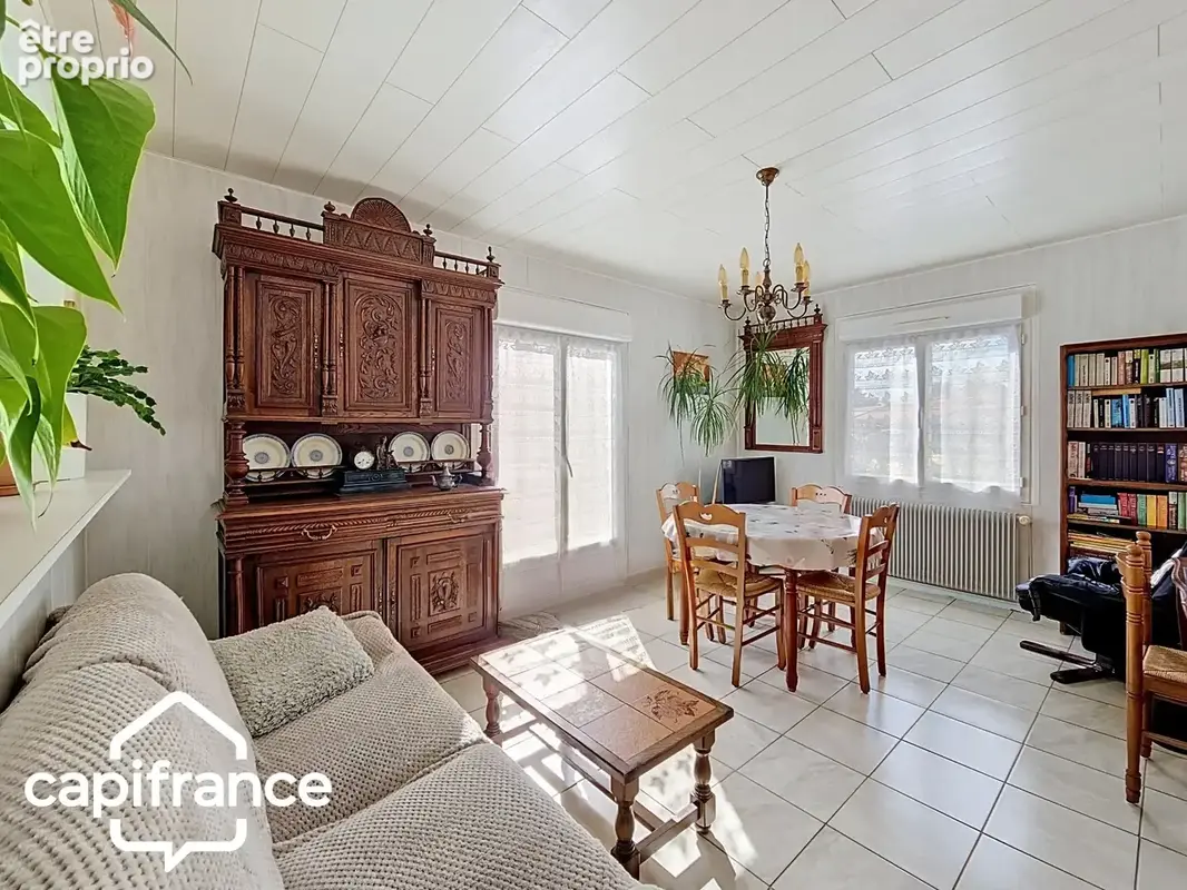 Maison de plain-pied 56 m² – 2 chambres – garage et dépendance – terrain 336 m² – Thouars - photo 5