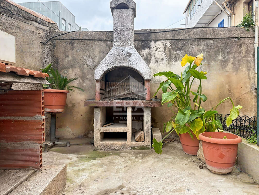 Appartement à MARSEILLE-15E