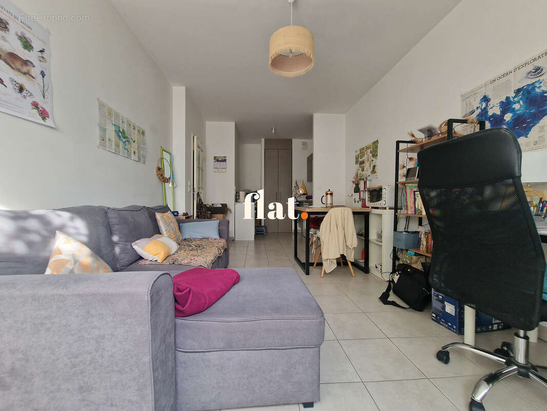 NANTES est -  Boulevard jules verne - APPARTEMENT T2 de 43.19 m2  en rez de jardin - terrasse  expo ouest - pa - photo 7